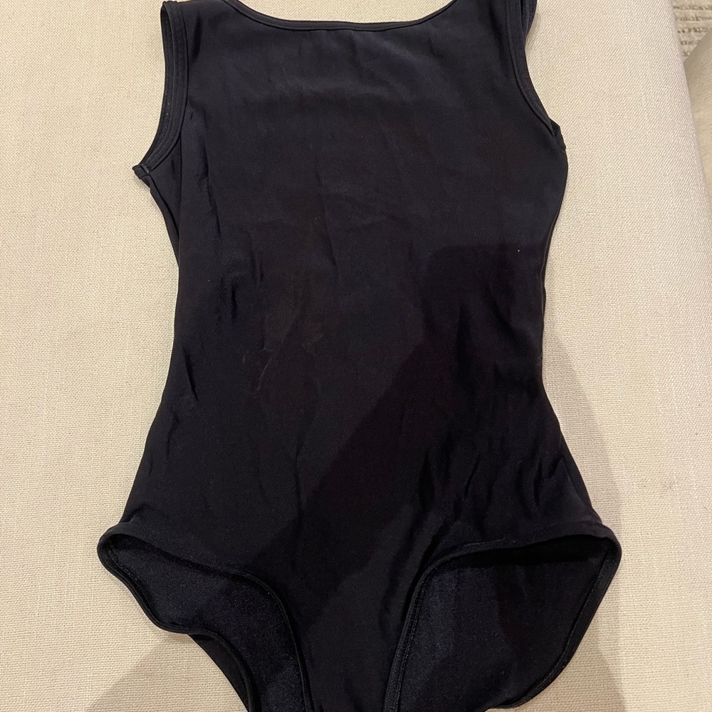 Yumiko black